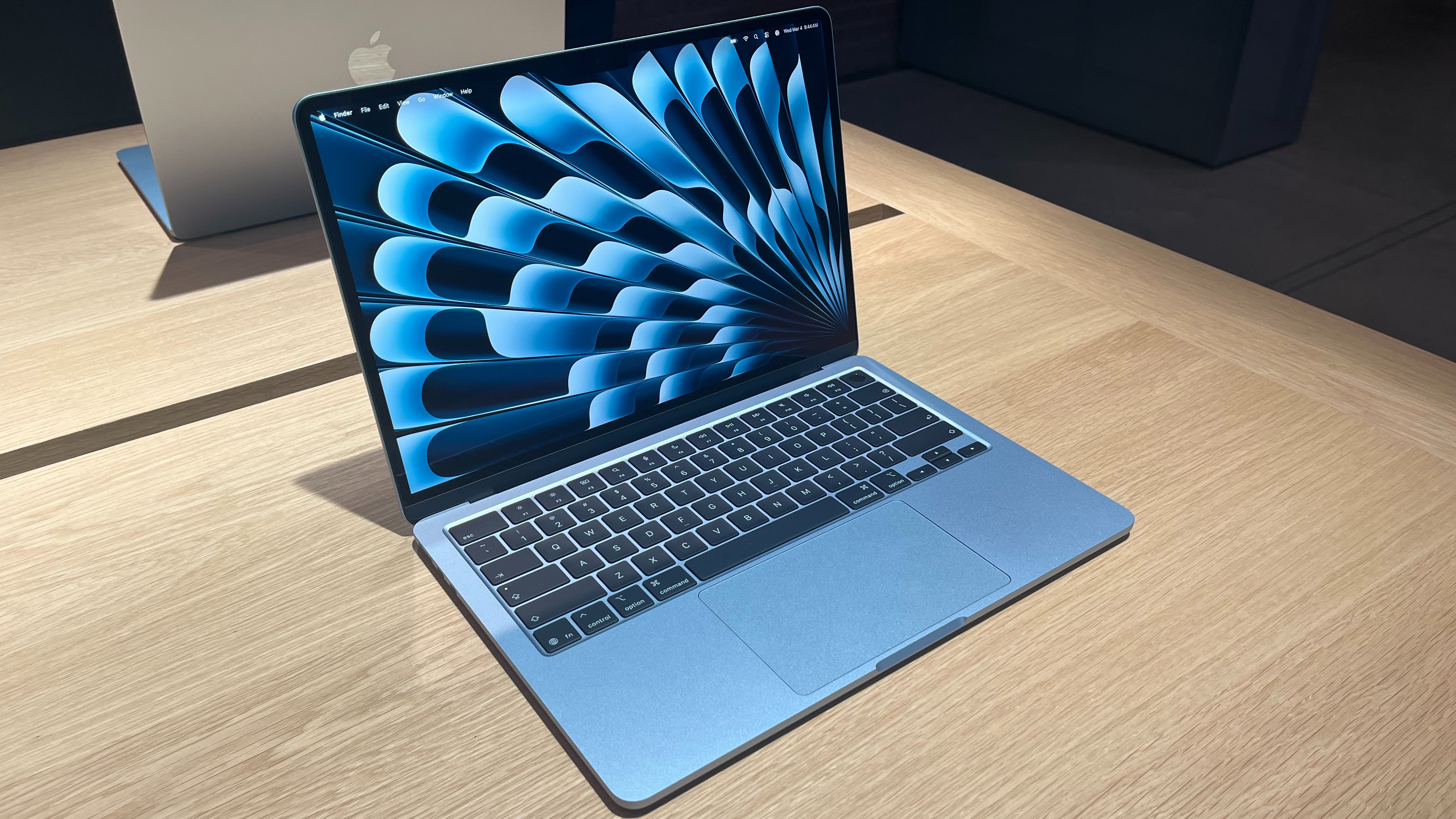 Apple MacBook Air 13-inch M5